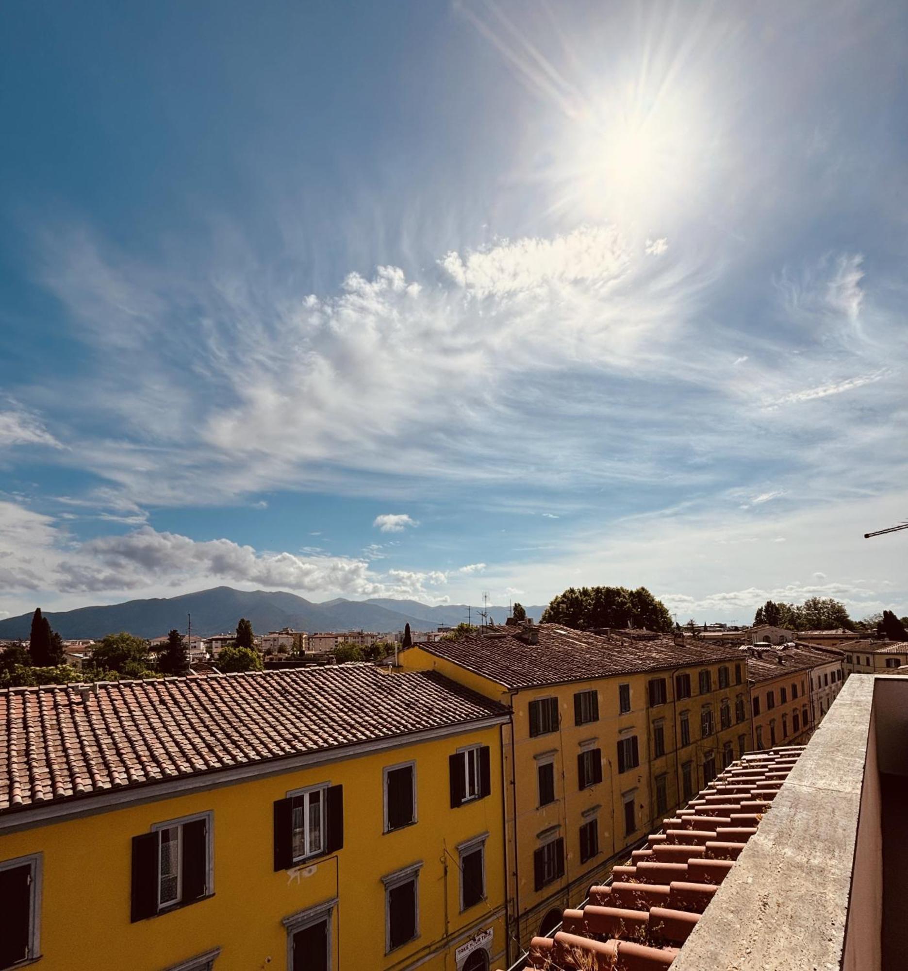 Attico Terrazza Vista Panoramica Lungarni Pisani Apartman Kültér fotó